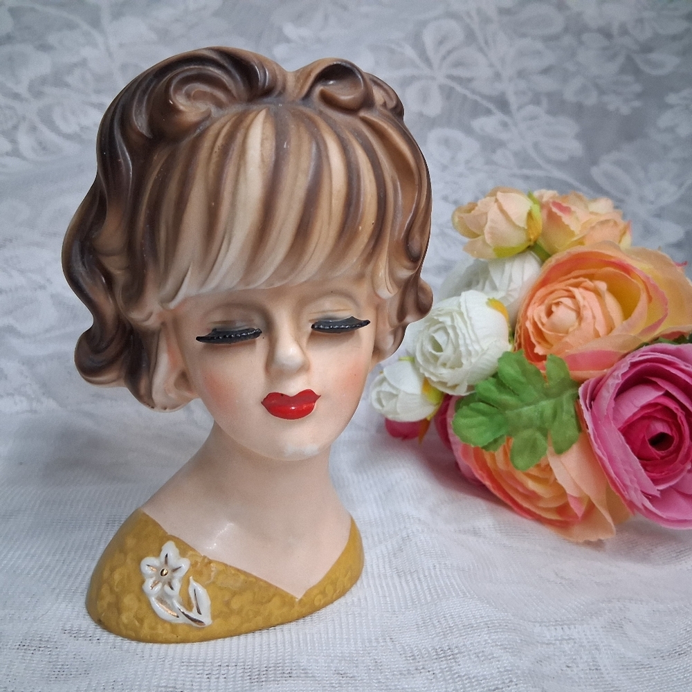 Vintage Lady Head Vase Inarco Planter Holder Blonde With Yellow Dress